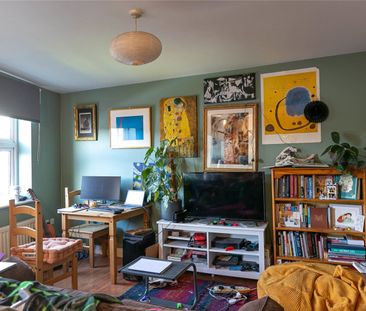 Gloucester Road, - Photo 2