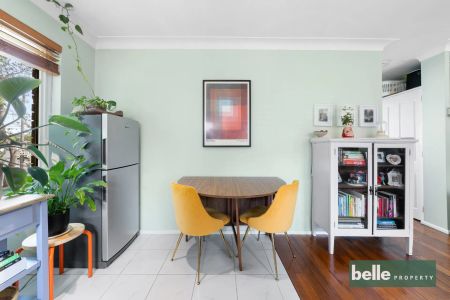 Modern One-Bedroom Apartment in Prime Lilyfield Location - Photo 4