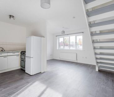 1 bedroom end of terrace house to rent - Photo 1