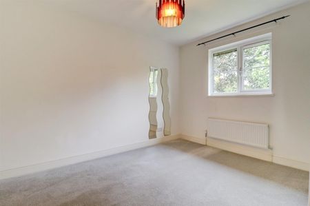 Casita Grove, Kenilworth - Photo 4