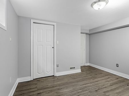 For Lease - 113 Hadrian Drive Unit# Lower, Toronto, Ontario - Photo 4