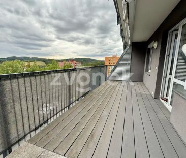 Prostorný byt 5+kk u Centrálního parku, pěkná a klidná lokalita - Photo 1