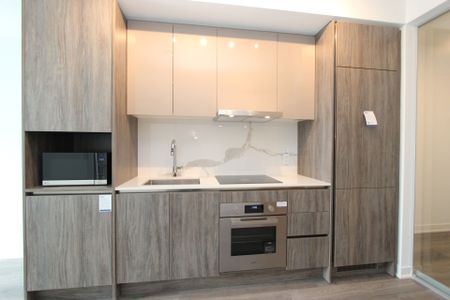 For Lease - 180 Front Street Unit# 3307, Toronto, Ontario - Photo 5