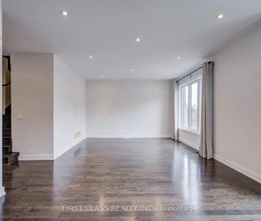 52 HELLIWELL CRESCENT - Photo 3