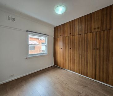 Great Location! - Photo 1