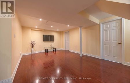 3 GROSBEAK CRESCENT - Photo 2