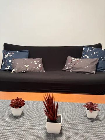 Carrer de Guillem dAnglesola, Valencia, Valencian Community 46022 - Photo 2