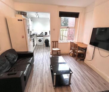 4 bedroom house share to rent - Photo 4