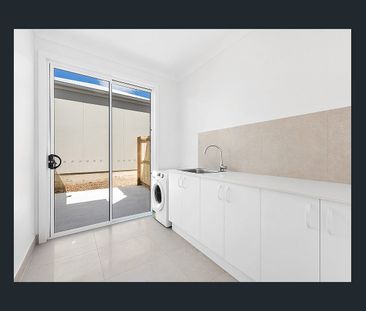 STUDIO APARTMENT- Furnished Studio Bills included & Pet Friendly - Photo 6