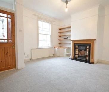 3 Bedroom Terraced To Let - Photo 2