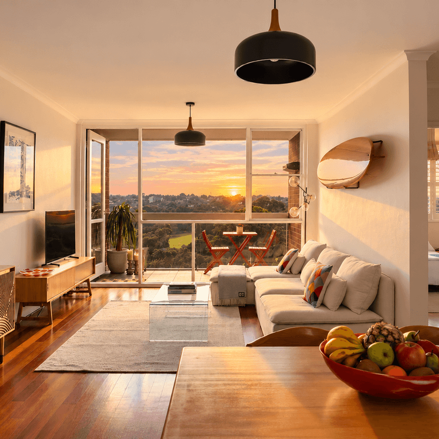 Stylish Apartment with City Views in Iconic Dormie House - Photo 1