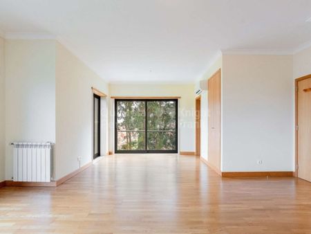 3 room luxury Semidetached House for rent in Oeiras, Lisbon - Photo 3