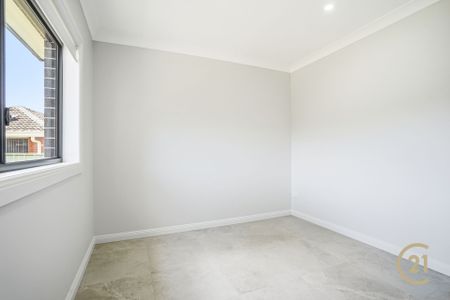 Apply Now - Century 21 | the Paramount Group (Brand New Granny Flat) - Photo 2