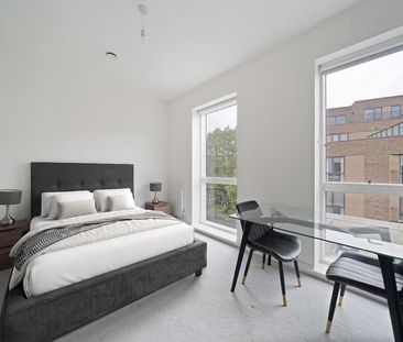 Second Avenue - Photo 5