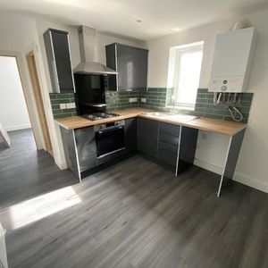 Richards Street, CARDIFF - Photo 2