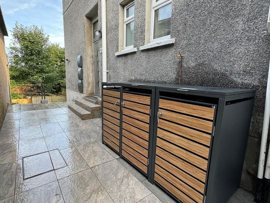3 bedroom flat to rent - Photo 1