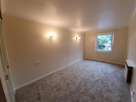 1 bedroom flat to rent - Photo 5