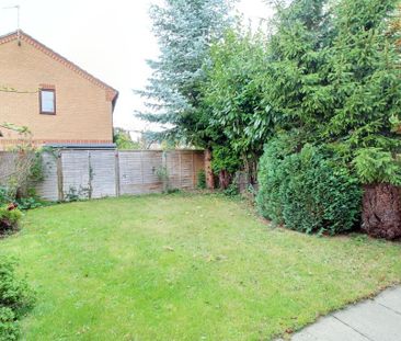 2 bedroom semi-detached house to rent - Photo 3