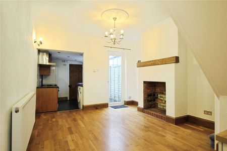 2 bedroom detached house to rent - Photo 5