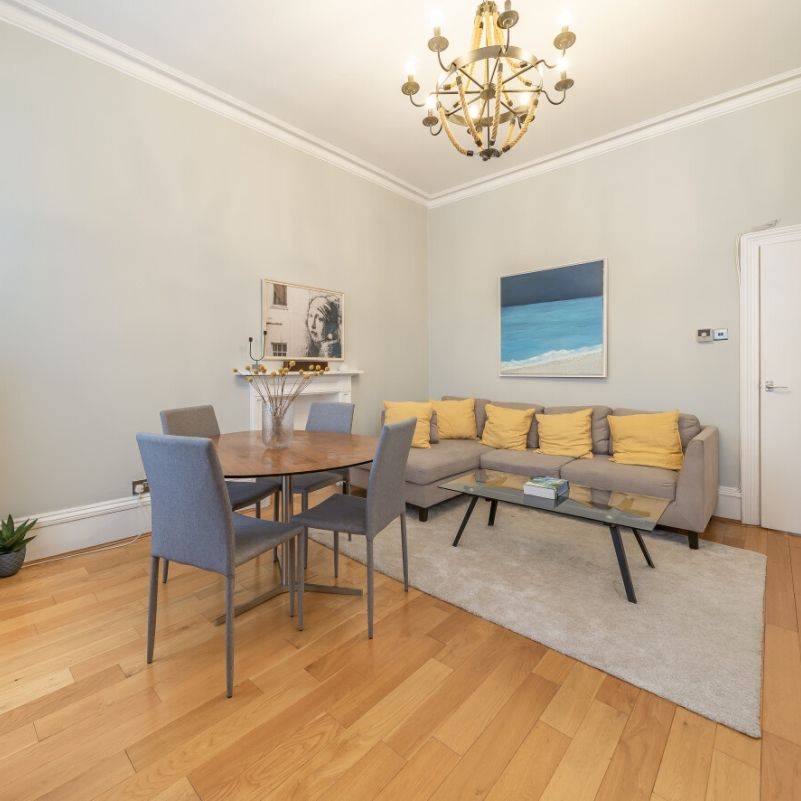 The Chase, London, SW4 - Photo 1