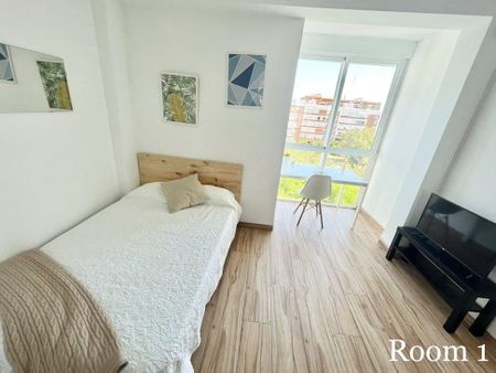 Barriada Villegas, Sevilla, Andalusia 41008 - Photo 5