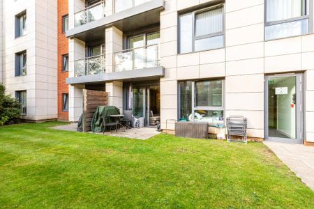 1 bedroom flat to rent - Photo 4