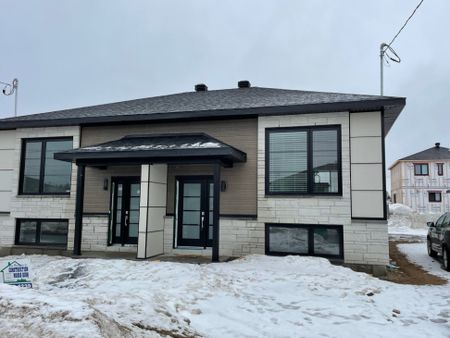 Maison de plain-pied à louer - Pont-Rouge - Photo 4