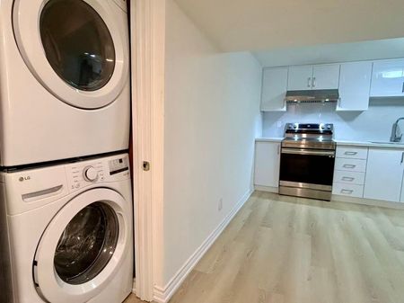 For Lease - 116 Briarscross Boulevard Unit# Lower, Toronto, Ontario - Photo 3