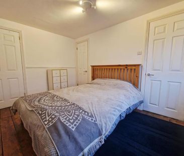 2 bedroom flat to rent - Photo 6