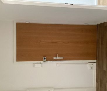 Moderne Familienwohnung mit großem Balkon und neuem Duschbad - Foto 1