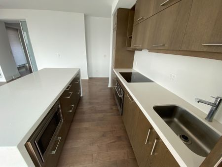 For Lease - 1080 Bay Street Unit# 2404, Toronto, Ontario - Photo 2