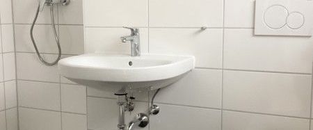 Gemütliche 2-Zimmer-Wonhnung mit Tageslichtbad und Balkon - Foto 1