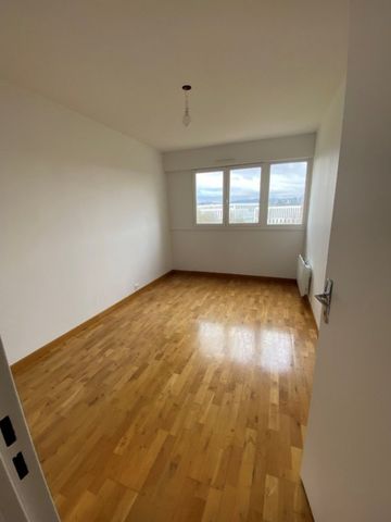 APPARTEMENT T5 A LOUER - Photo 3