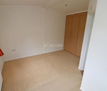 2 bedroom detached house to rent - Photo 6
