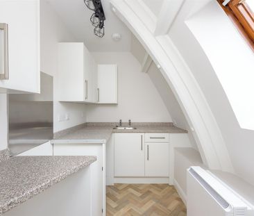 Rent Apt 25 St Barnabas House, Highfield, S2 £710pcm - Photo 1