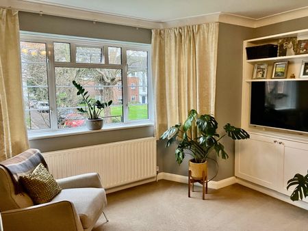 2 Bed Flat, St. Leonards Court, SW14 - Photo 3