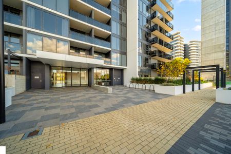 105/9 Irving Street, Phillip - Photo 4