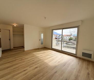Location Appartement 2 pièces 49m² AIX LES BAINS 73100 - Photo 2