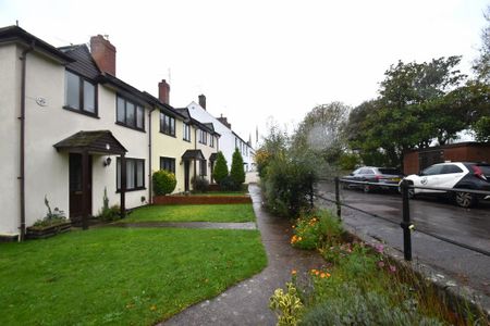 3 bedroom semi-detached house to rent - Photo 5