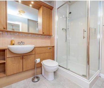 2 bedroom flat to rent - Photo 6