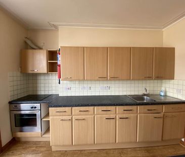 5 bedroom maisonette to rent - Photo 6