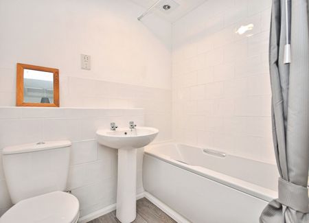 Braziers Quay, CM23, Bishop`S Stortford - Photo 4