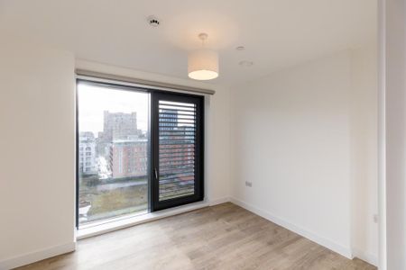 2 bedroom flat to rent - Photo 5