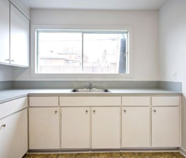 3 1/2 à Ste-Thérèse - internet inclus - libre maintenant ou 1er déc... - Photo 3