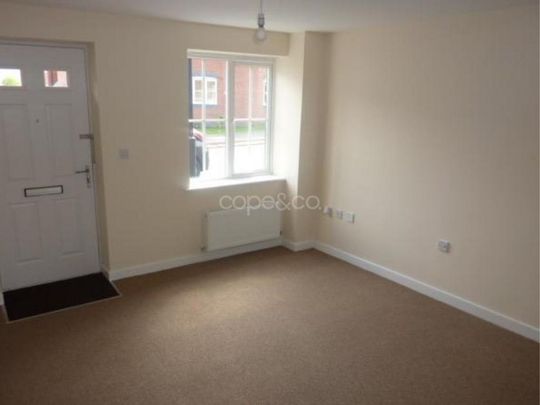 2 bedroom townhouse to rent - Photo 1