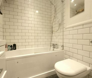 Studio to rent - Photo 6