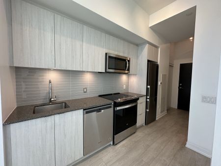 For Lease - 8868 Yonge Street Unit# 702E, Richmond Hill, Ontario - Photo 2