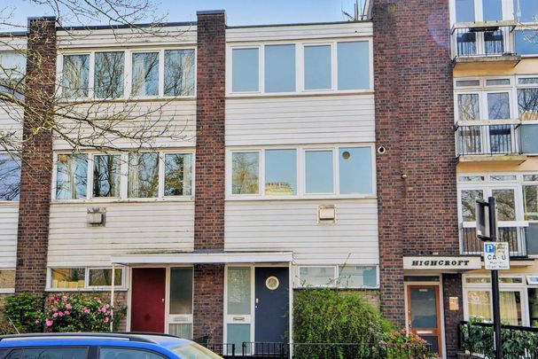 3 bedroom townhouse to rent - Photo 1