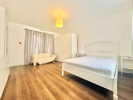 Jersey Road, Hounslow, TW3 4BQ - Photo 4