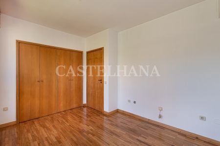 Apartamento T2 na Quinta Miramar com vista rio - Photo 5